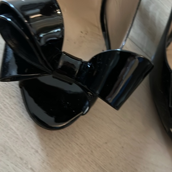 Valentino Size 37 - Picture 3 of 6